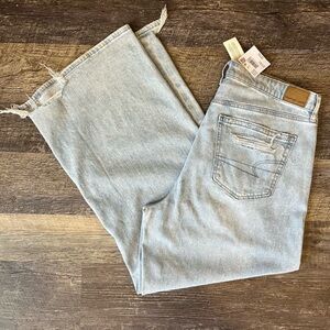 NWT American Eagle Dreamy Drape Stretch Wide Leg Jeans 14 short
